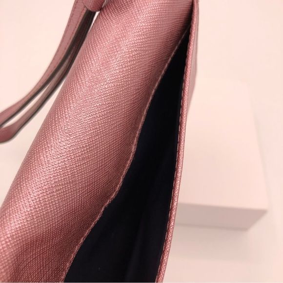 Henri Bendel West 57th Wristlet Wallet Metallic Pink Leather Wrist Strap - Picture 9 of 14